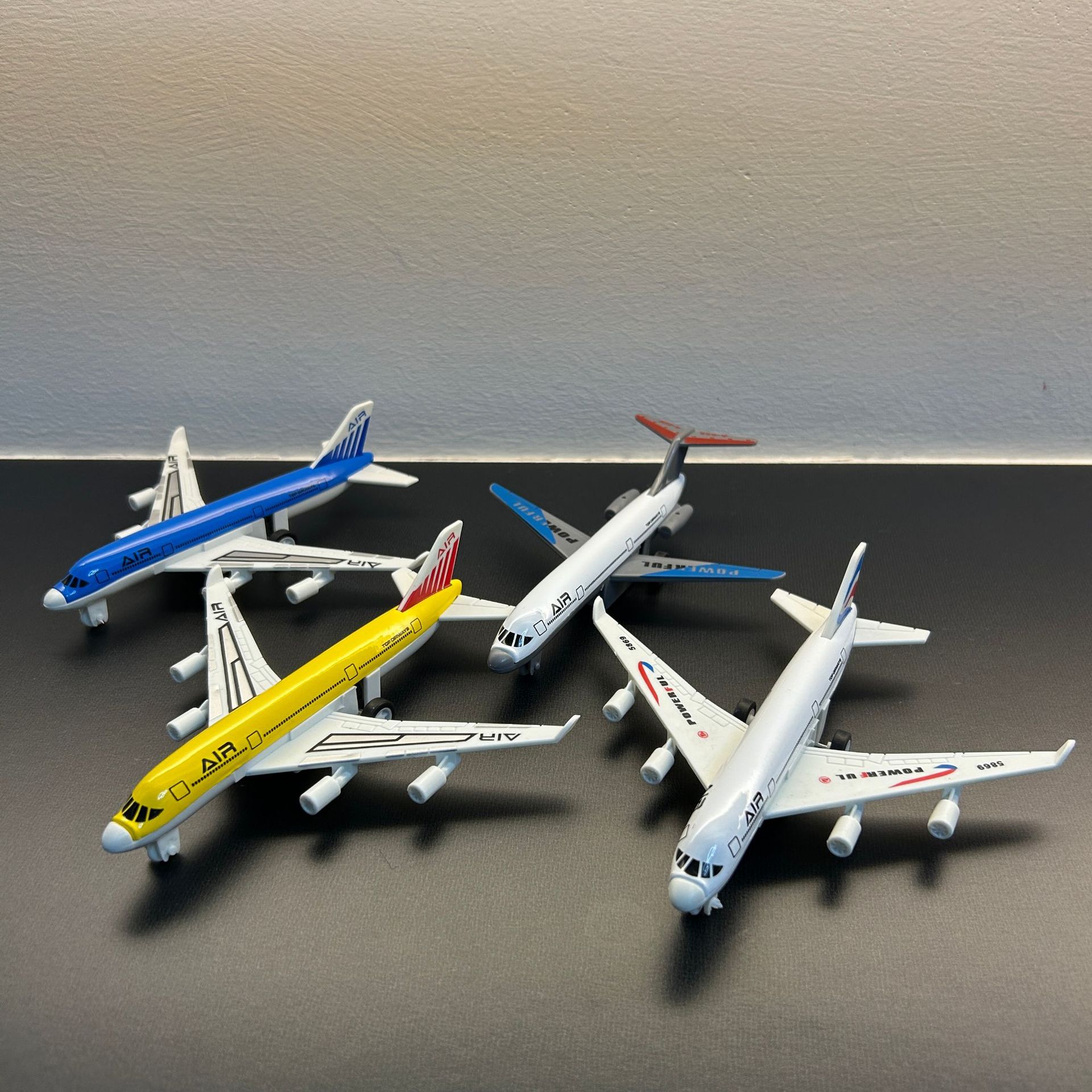 Miniaturowy model samolotu, za – Model Airplane Plastic recenzja i cena